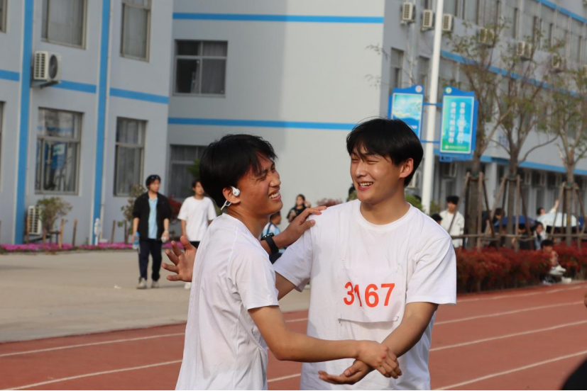 32.png