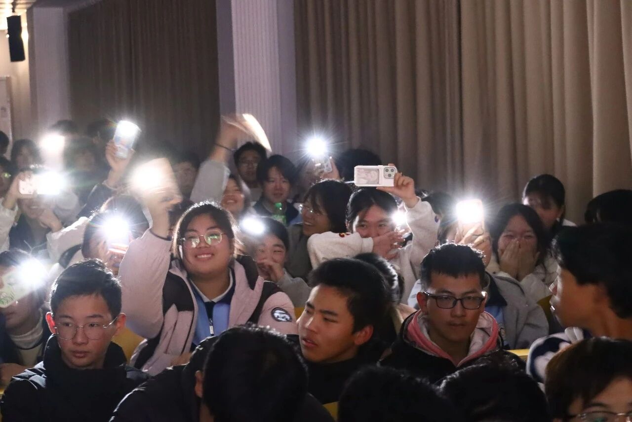 0e1d46a8d05e0408d43c9cb0c1a827e1.jpg 8.jpg