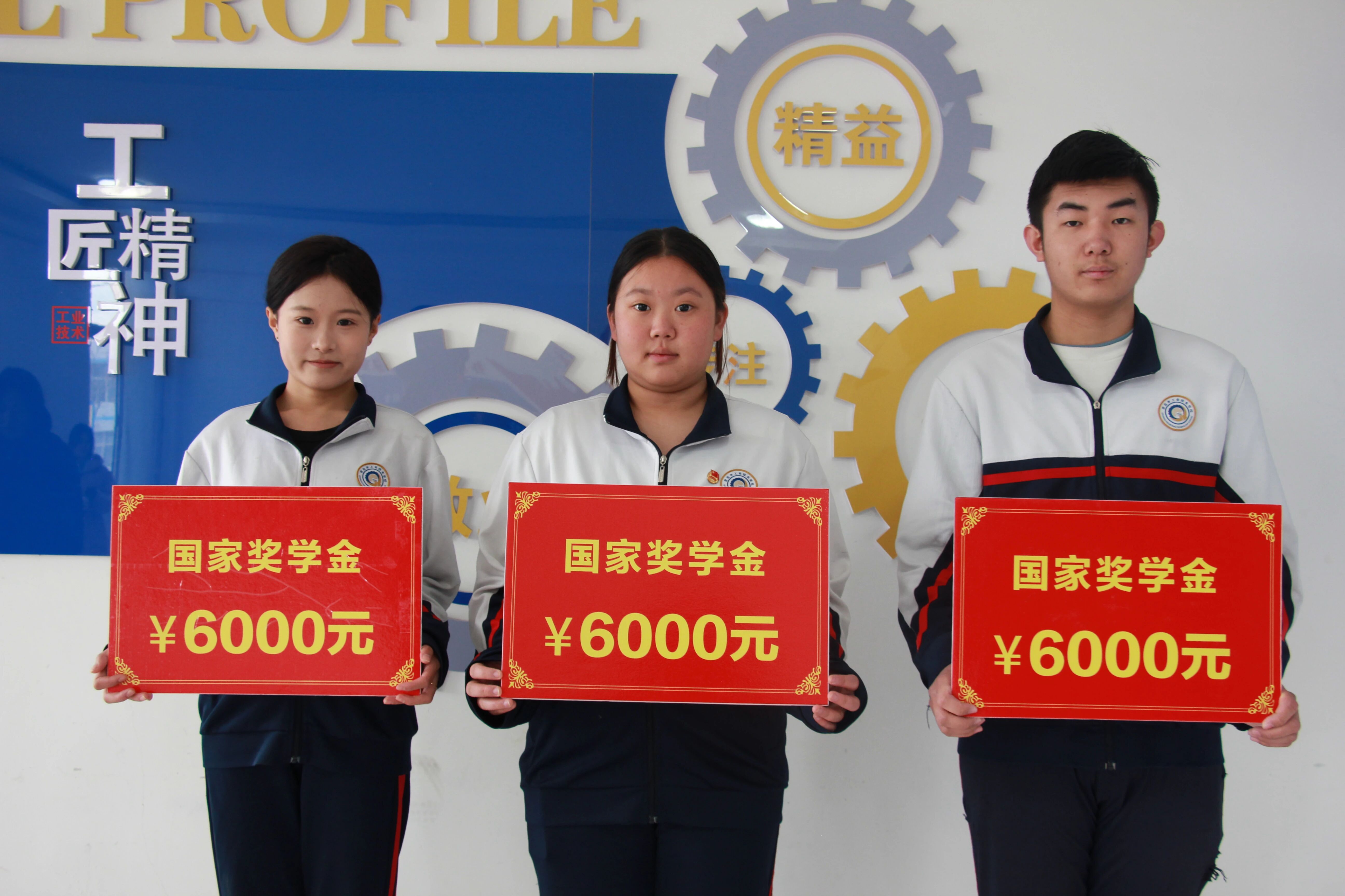 5c7eaee20791aead5bb77785c57a0259.jpg 004.jpg