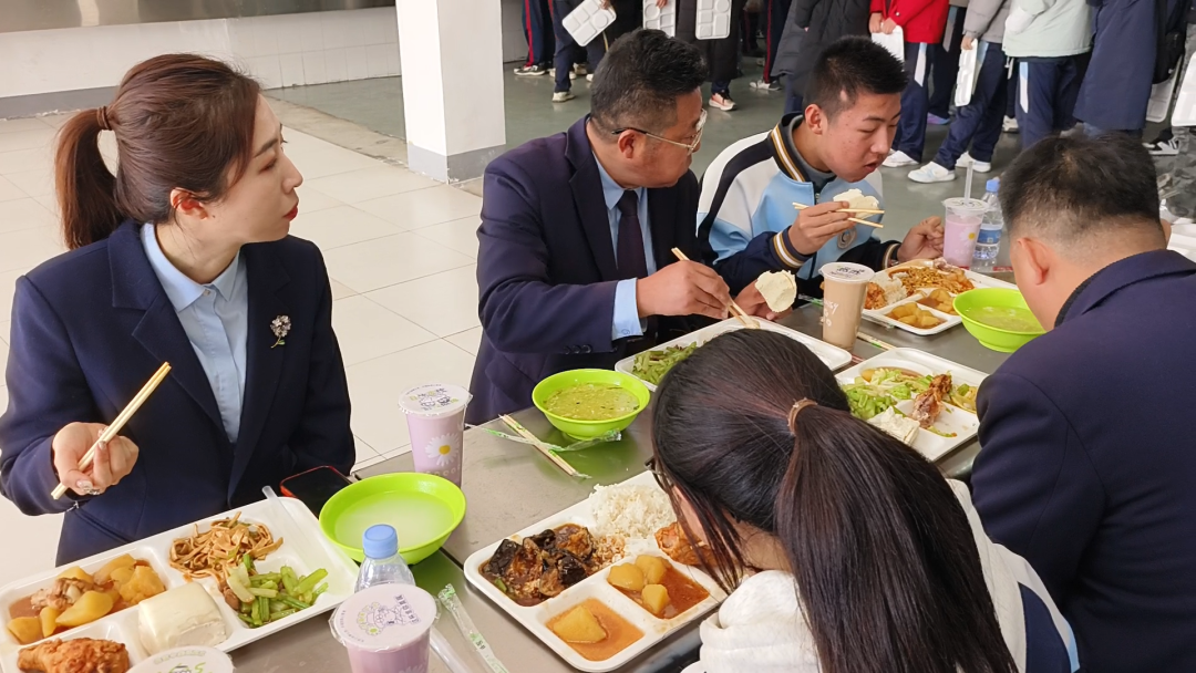 1c70b04a3866310a8d6957efb357904e.png 014.png