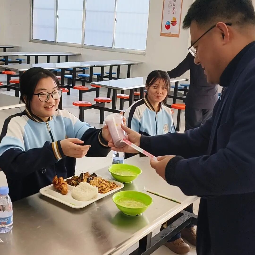 26c413fc96b3f36cc0df2f524ca4f51e.jpg 012.jpg