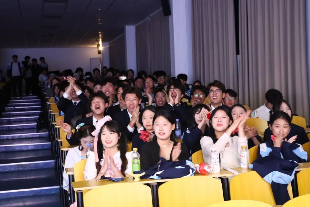 cae342d7adcfdb7d32d348528d67156f.jpg cae342d7adcfdb7d32d348528d67156f.jpg